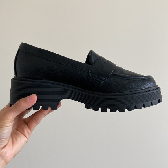 Sincerely Jules Platform Loafers - Picture 5 of 14